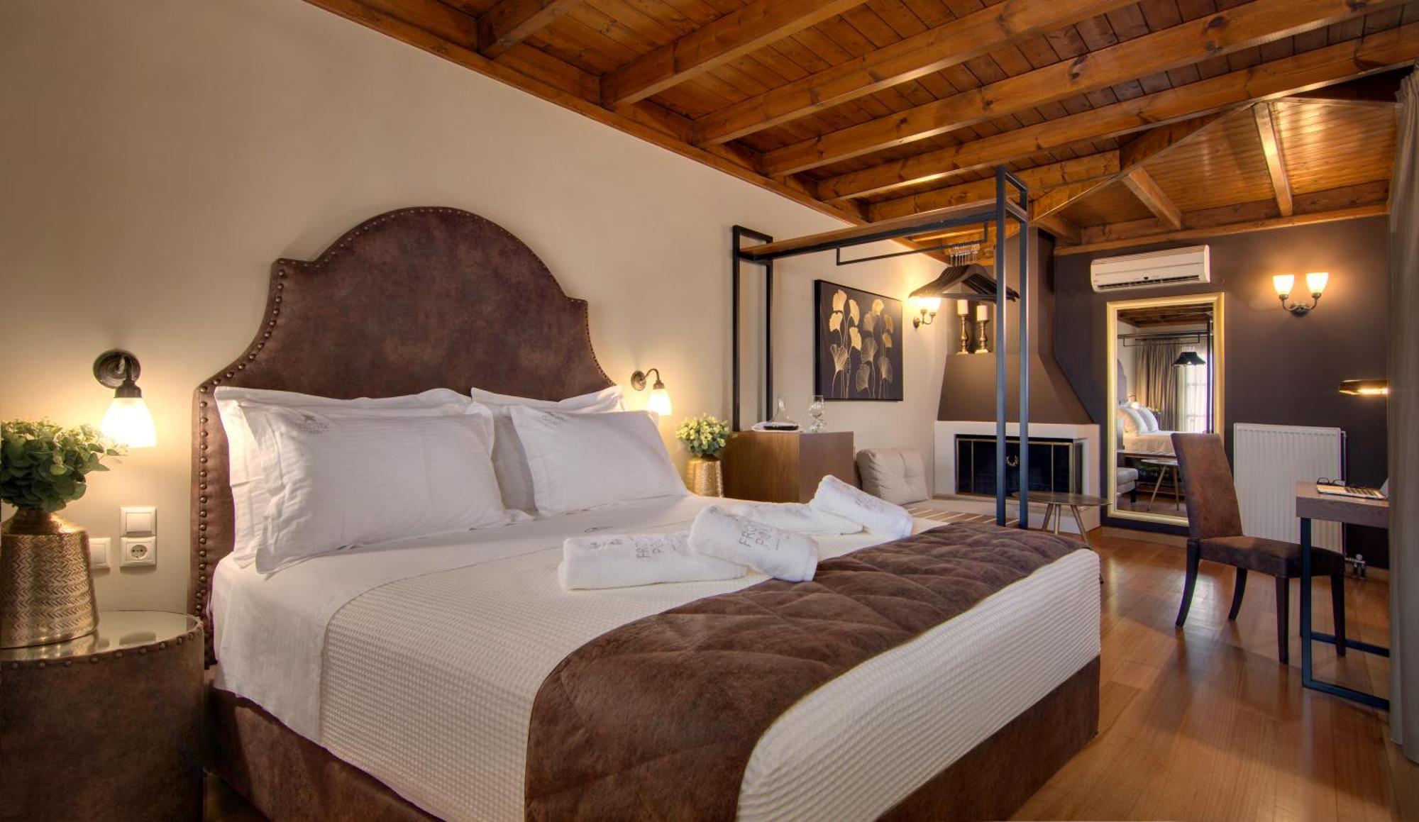 Frontzu Politia Hotel Ioannina Buitenkant foto
