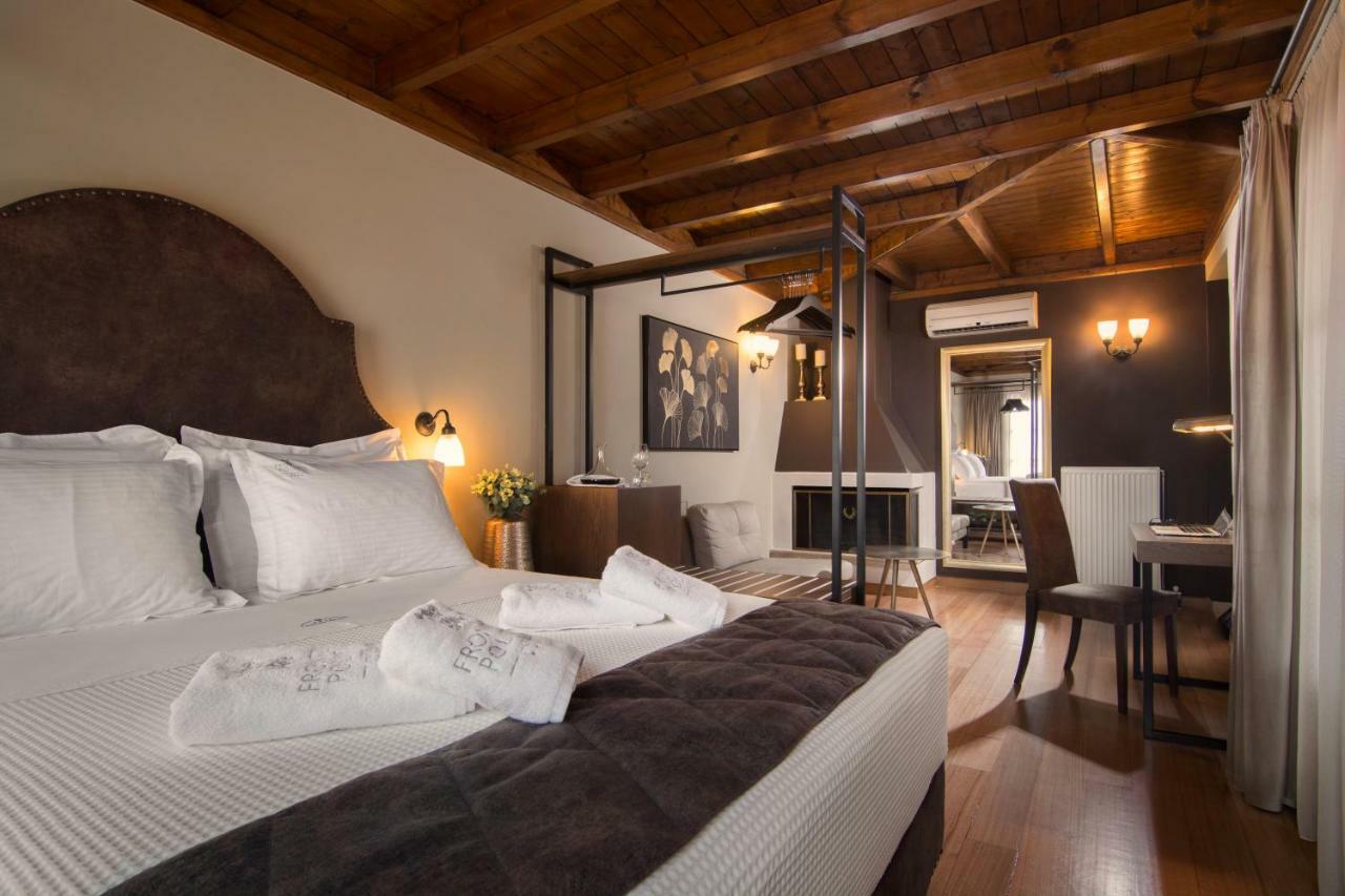 Frontzu Politia Hotel Ioannina Buitenkant foto